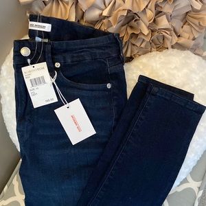 Good American Good Legs Jeans